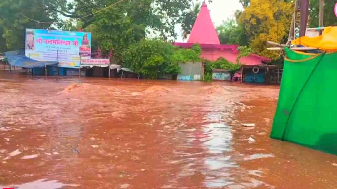 लगातार बारिश से खैरागढ़ में बाढ़